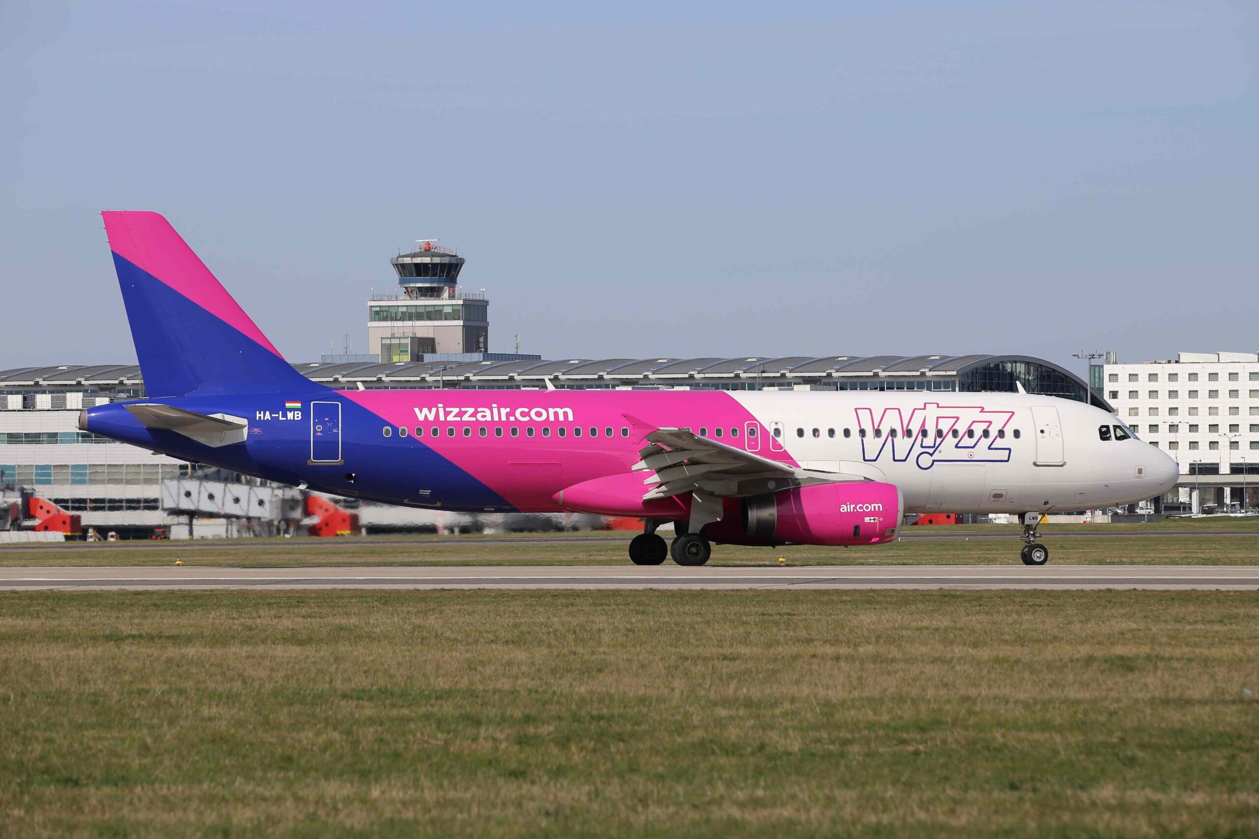 Wizz Air bude létat z Prahy na Sicílii a do Říma 1 Wizz Air Wizz Air scaled
