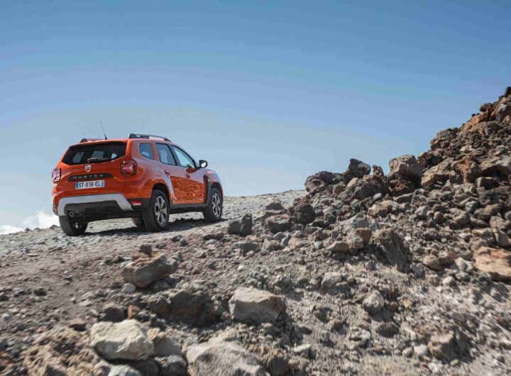 DACIA: Dacia Duster na Rallye Aicha des Gazelles v Maroku