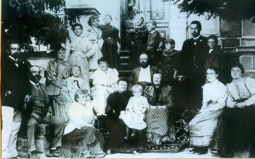 Společnost rodiny a přátel Antonína Dvořáka