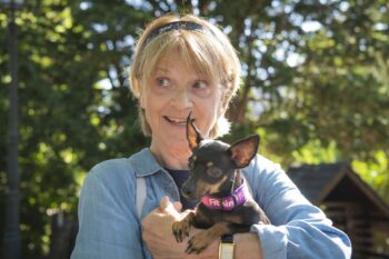 Jiří Lábus, Berenika Kohoutová, Štěpán Benoni a Táňa Medvecká představují psí partnery z filmu ŘEKNI TO PSEM