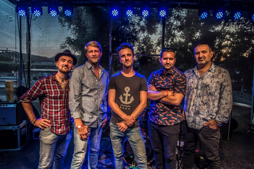 Hammondový král nebo soulová divoženka. Podzim na festivalu Groove Brno 2023 představí Coryho Henryho, Kennedy Administration, MÖRK nebo Malted Milk 1 Groove Brno 2023