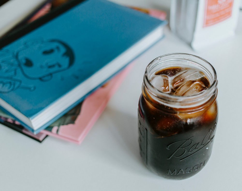 Sezona cold brew je tu. Poznejte kávu macerovanou ve studené vodě 1 cold brew