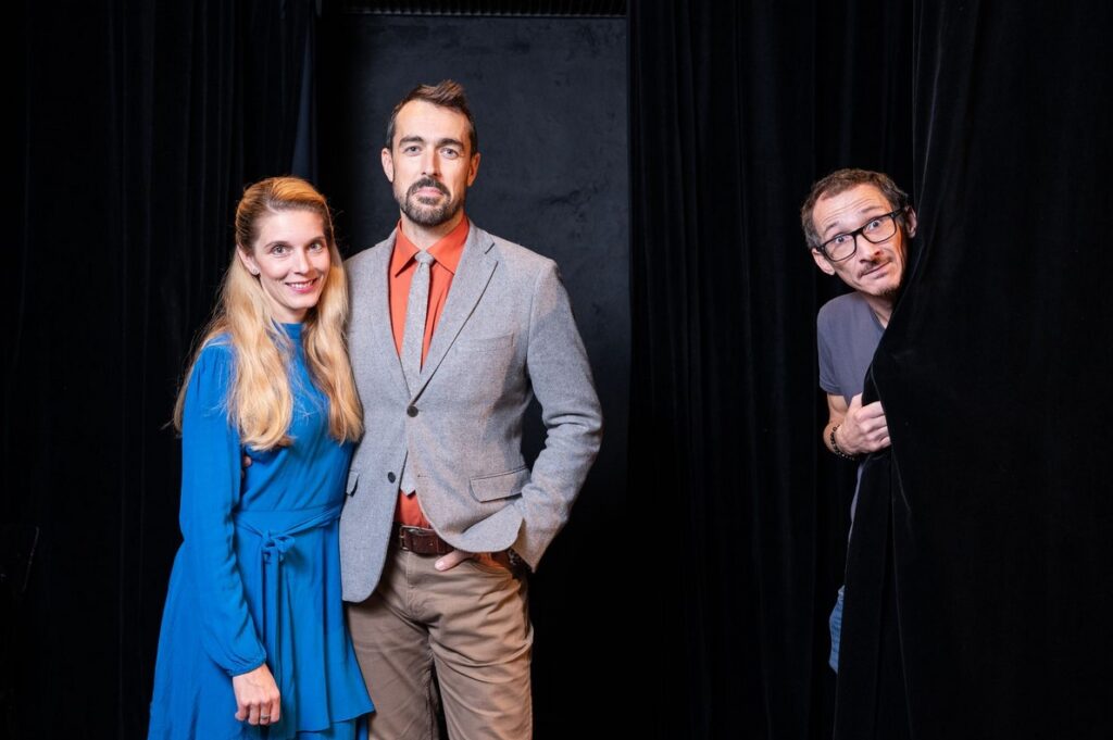 Zahraj to znovu, Same