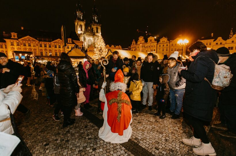 čerti, staroměstké náměstí 