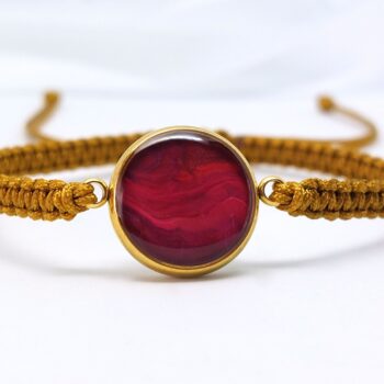 Magda Bělová, Maj šperky