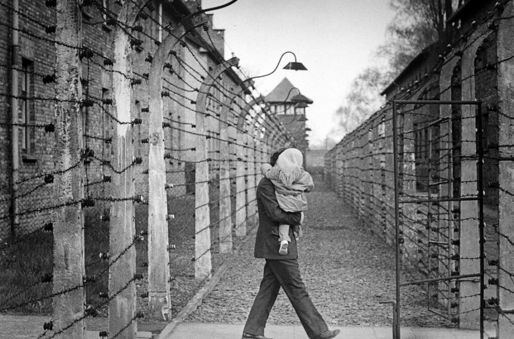 Památník ticha pietní akcí Vzpomínka na BIIb