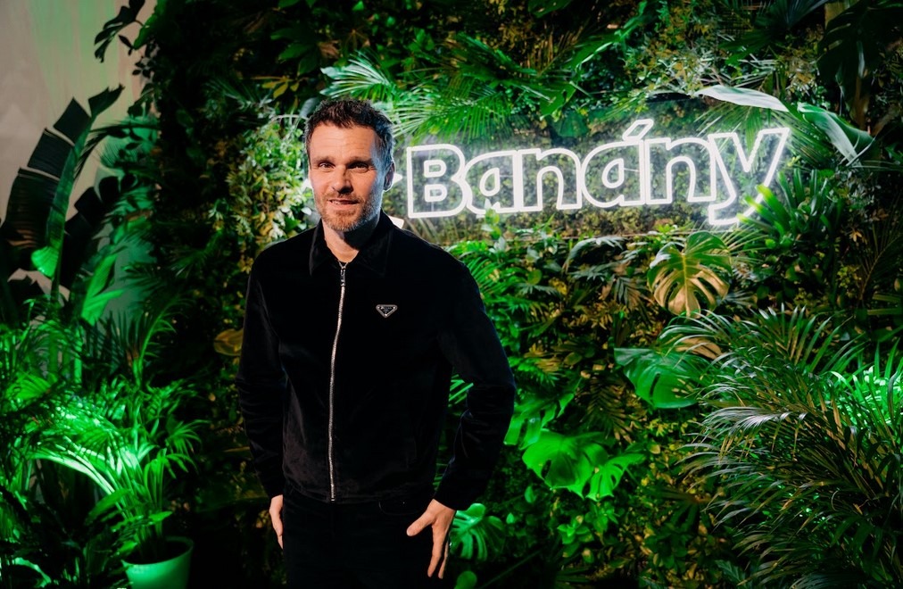 Leoš Mareš, BANÁNY BÍLÉ