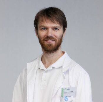 MUDr. Peter Olšák