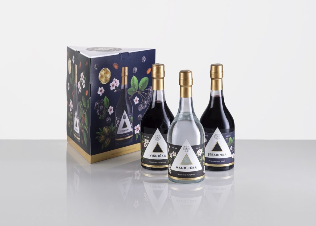 Ratafia Almond Spirit