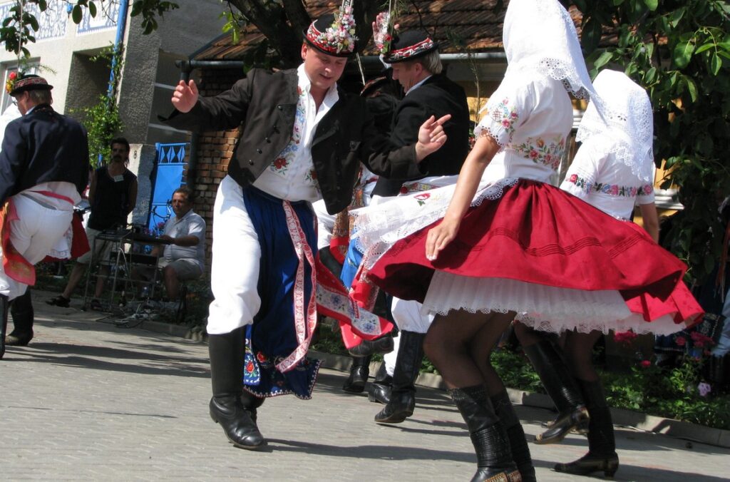 Festivalovou sezónu na Slovácku zahájí jízdy králů