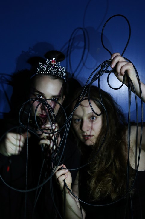 Tady a teď, kultura, B&B , Na švestkovém dvoře