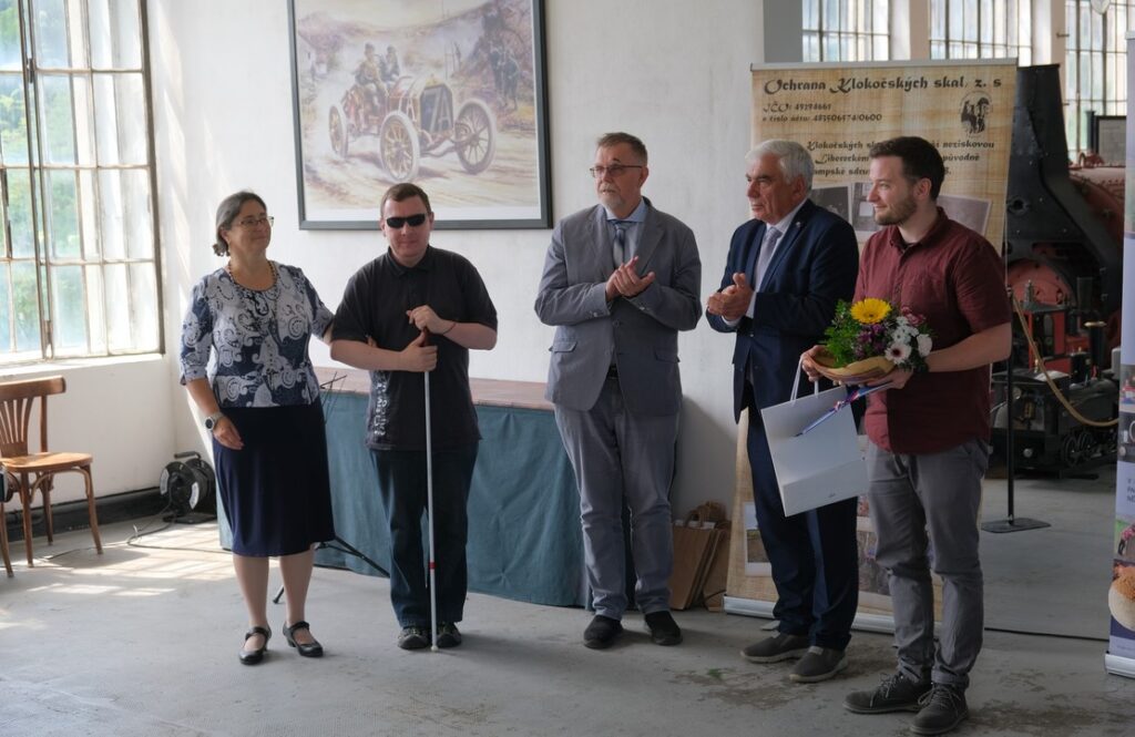 Zámek Hrádek u Nechanic