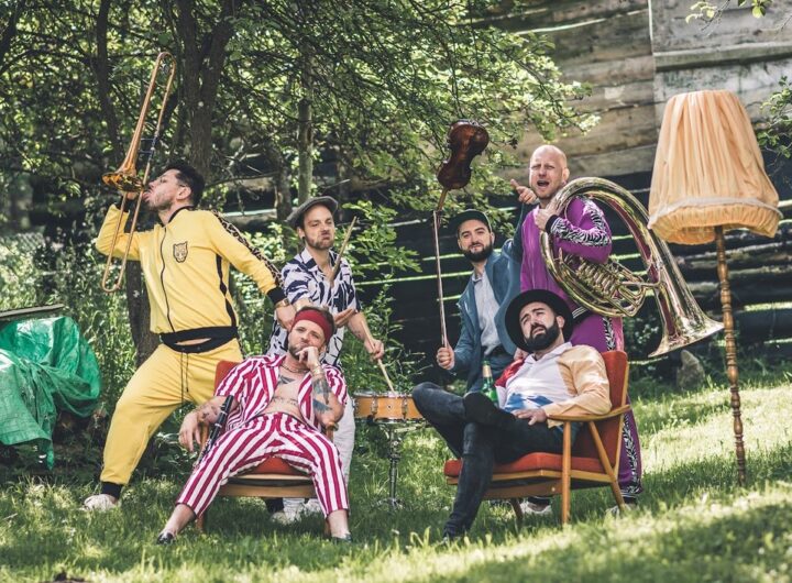 Circus Brothers