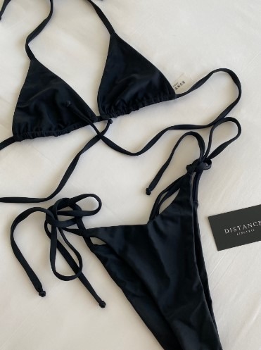 Distance Lingerie