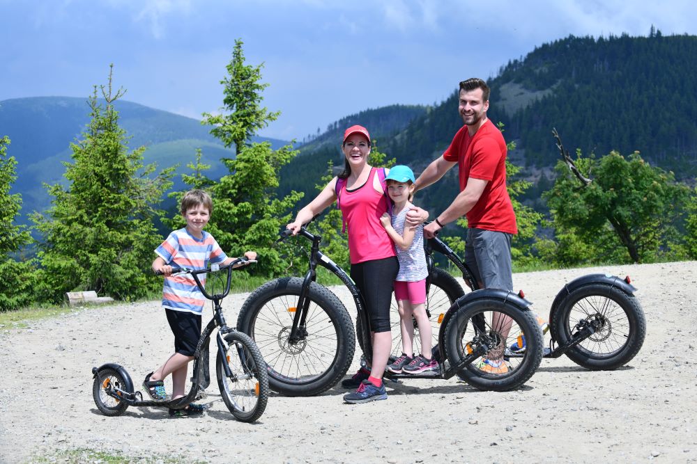 Rodinný výlet, Sky Bridge 721