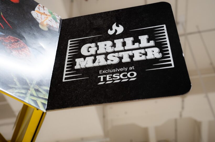 Tesco, obchod, grilování