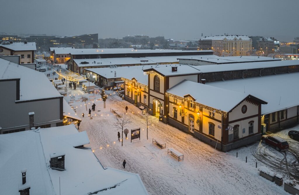 Poklidný Advent v Holešovické tržnici