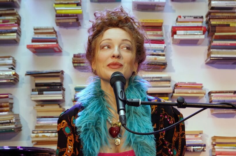 Rozálie, Láska, hlína, rýč