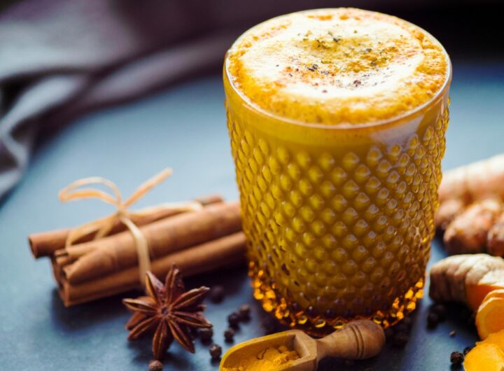 Kurkuma, zdraví, životní styl, zlaté mléko, smoothie