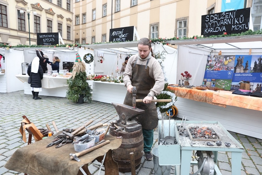 Praha, trhy, Mariánské náměstí