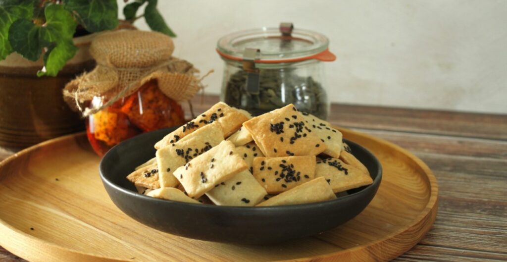 nivové křehké krekry, recept, babiččina volba, vaření, pečení, mouka,