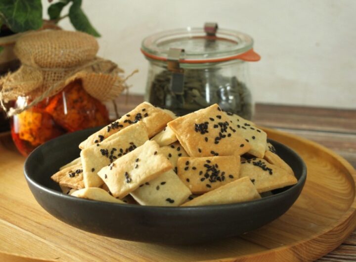nivové křehké krekry, recept, babiččina volba, vaření, pečení, mouka,