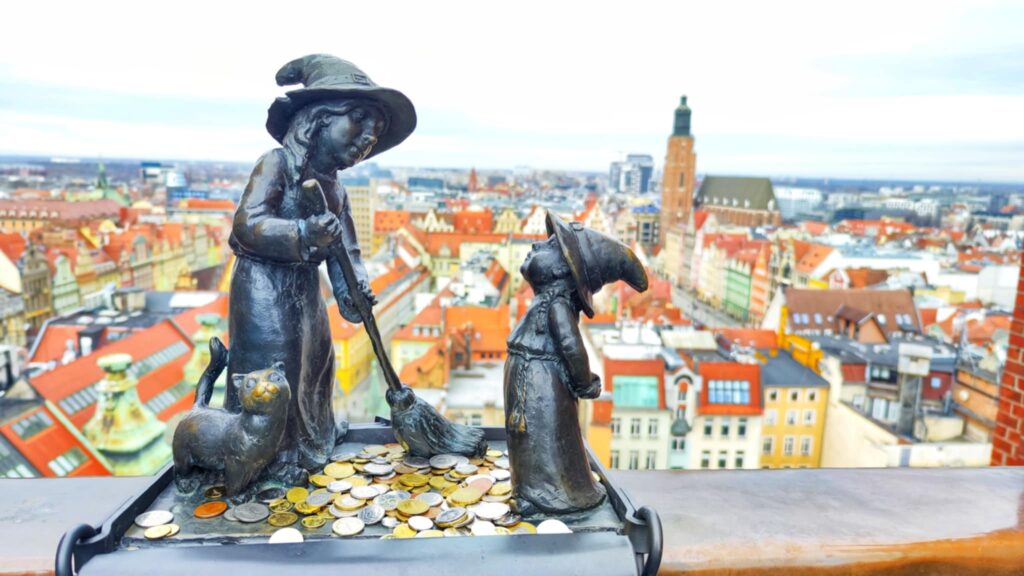 Wrocław, Afrikárium, cestování, výlet, Polsko, Vratislav, Odra, město, Ostrov Tumski, Pomník anonymních chodců, Památník