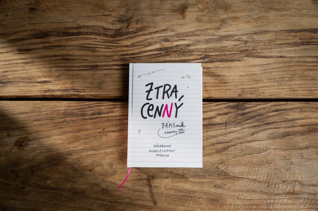 Ztracenný zápisník, Michelle Losekoot a Táňa Brodská, kniha, kultura