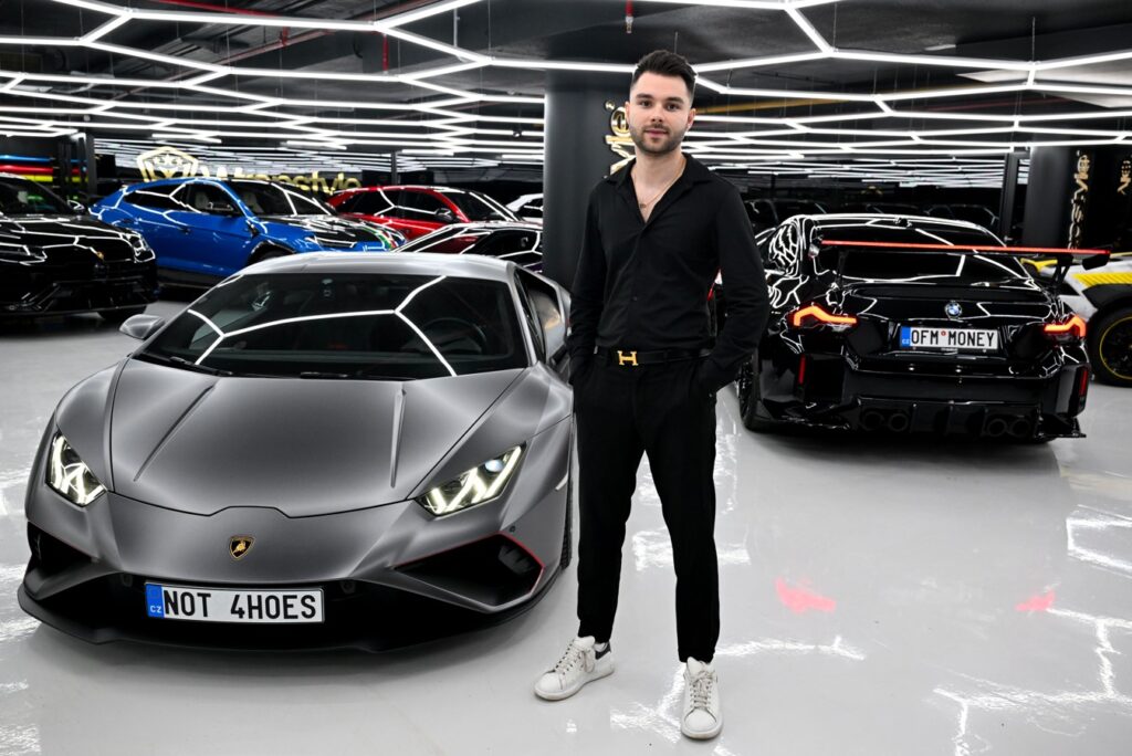 Adam Kajumi, Lamborghini, BMW, Mercedes, WrapStyle