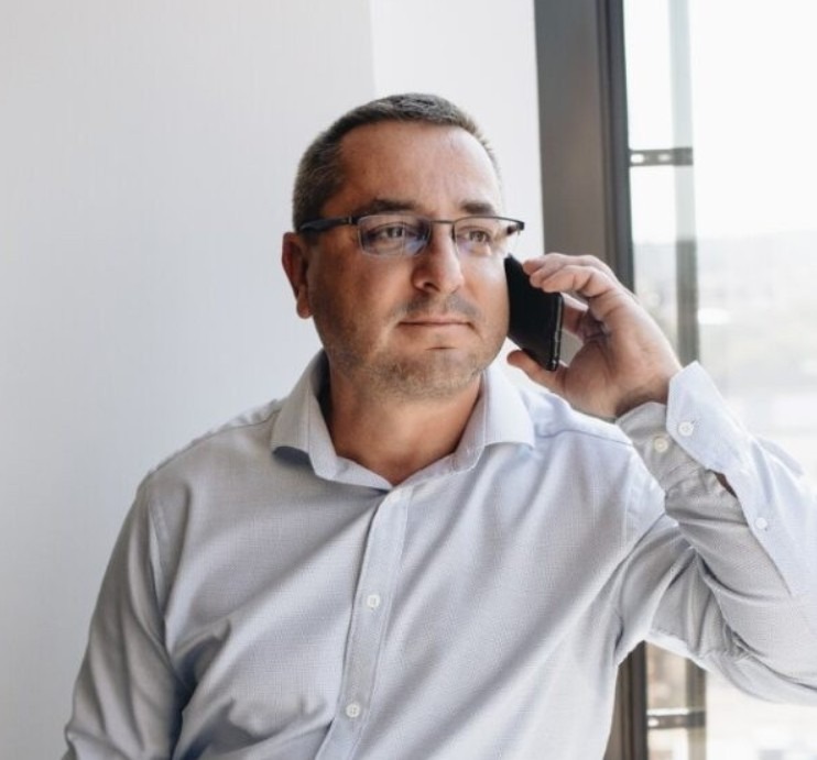 Home Credit, Půjčka, Člověk v tísni,