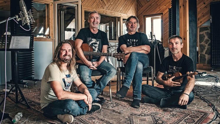 Malina Brothers , koncert, kultura, hudba, české country, bluegrass, Robert Křesťan, Pavel Bobek, Věra Martinová, Wabi Daněk, Charlie McCoyem