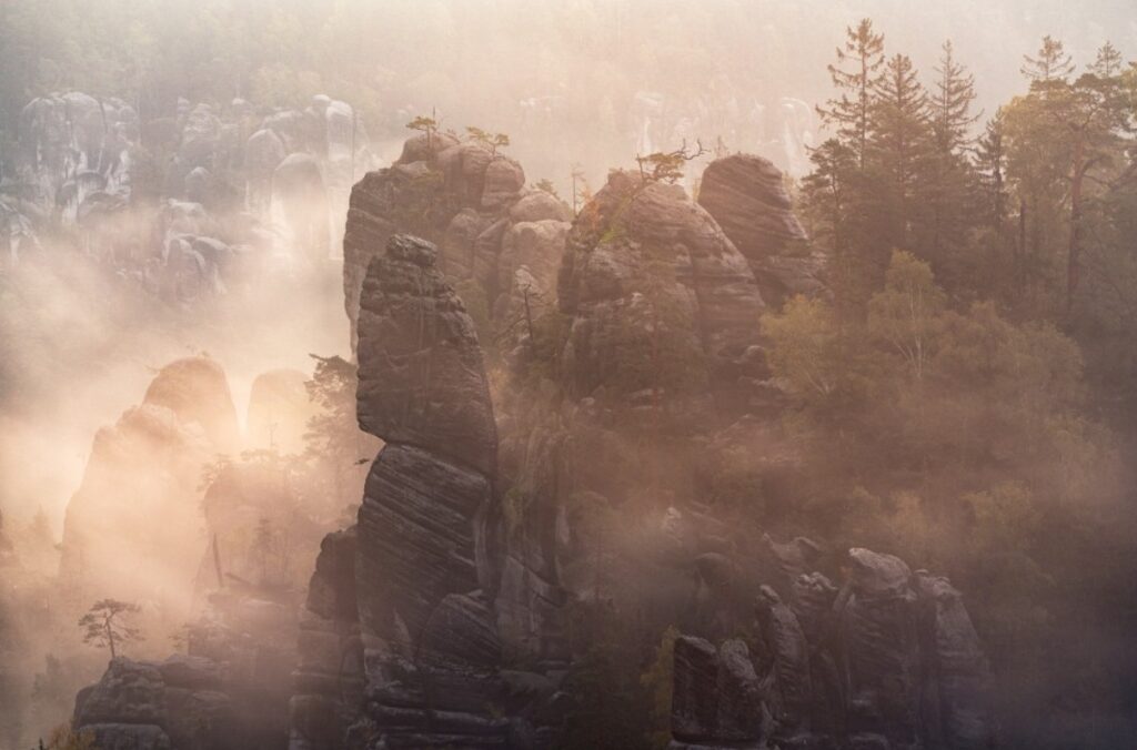 Záhada nápisů v Adršpašsko-teplických skalách