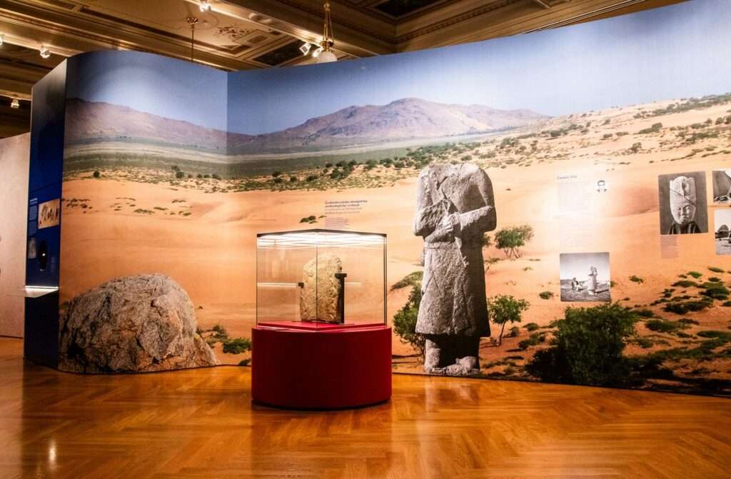 Čingischán, Národní Muzeum, kultura, Praha, muzeum, Náprstkovo muzeum, Historická budova