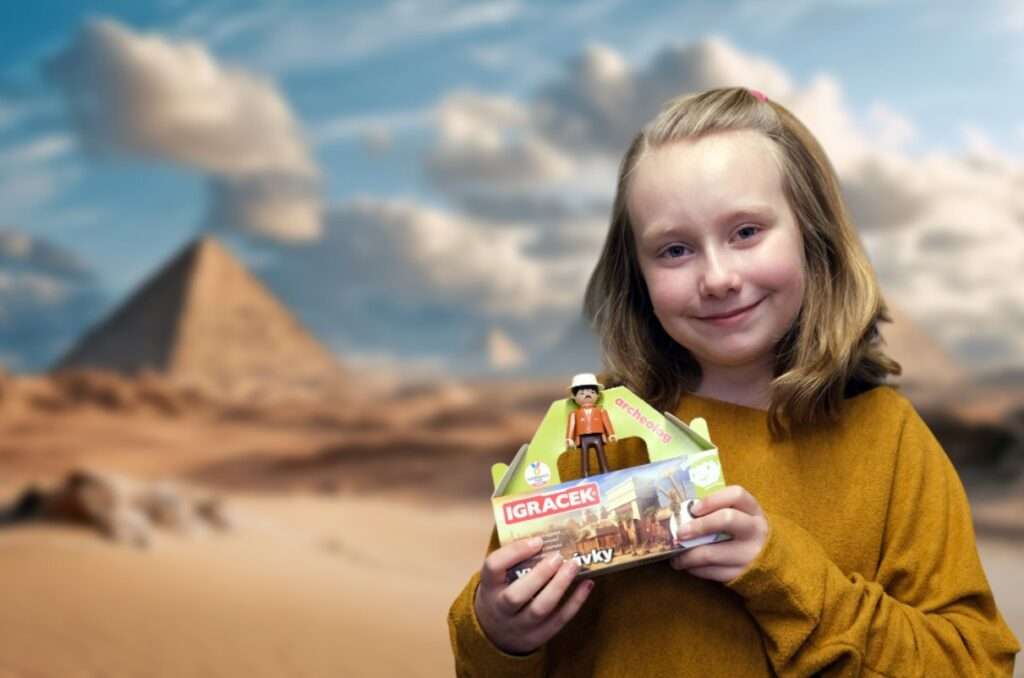 Miroslav Kotik, Igráček, EFKO, čeští výrobci hraček, Igráčka piráta, děti