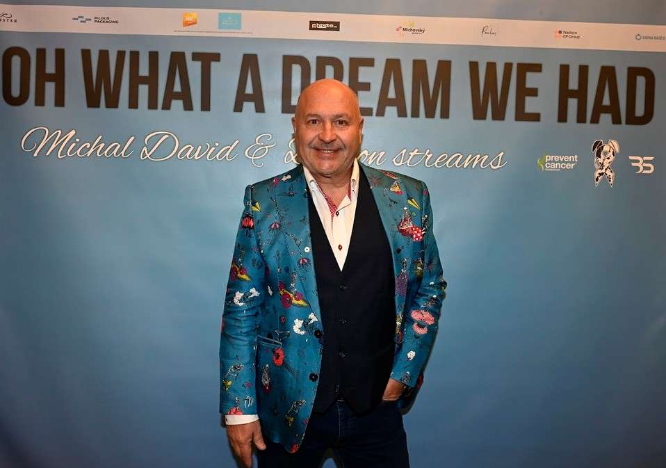 Michal David , Pár přátel, kultura, Noah Cyrus, Billy Idol, Lara Fabian, Kimbra, Billy Ray Cyrus, IL DIVO