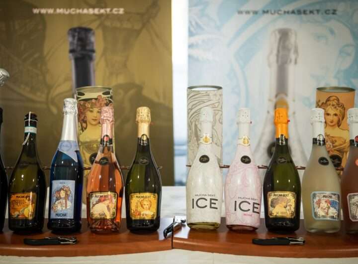 Mucha Sekt, Mucha Sekt Blue Edition, Na Příkopě