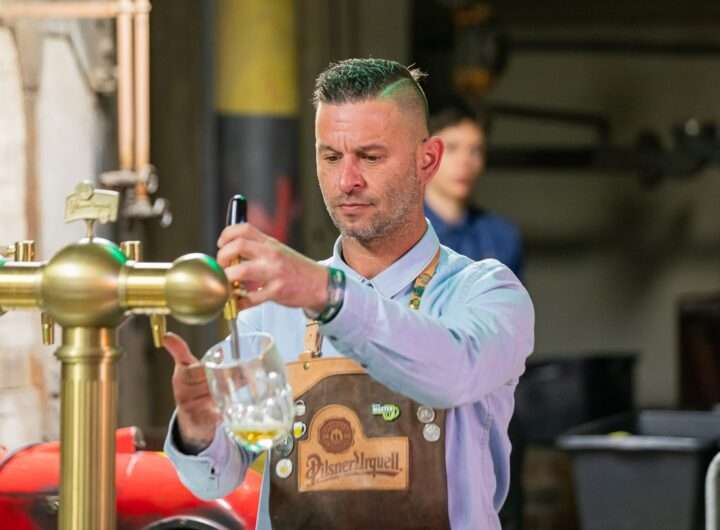 Pilsner Urquell Master Bartender, pivo, O2 universum,