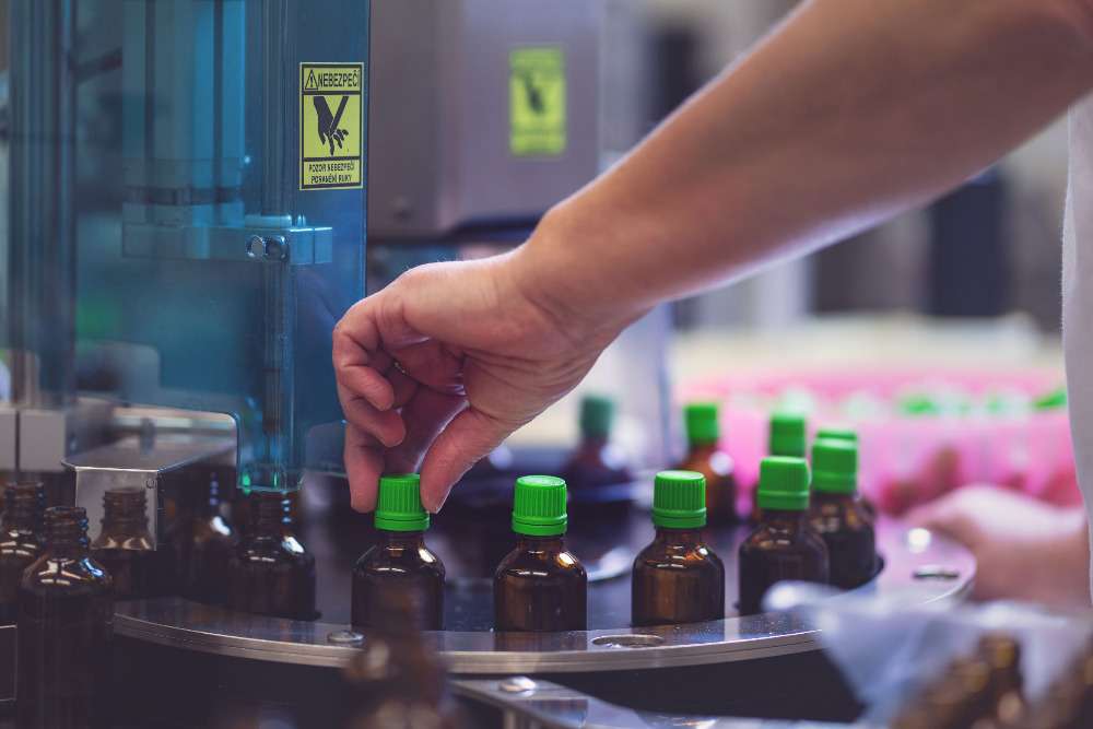 Joalis, životní styl, český výrobce přírodních doplňků stravy, doplněk stravy, detoxikační kapky, byliny,