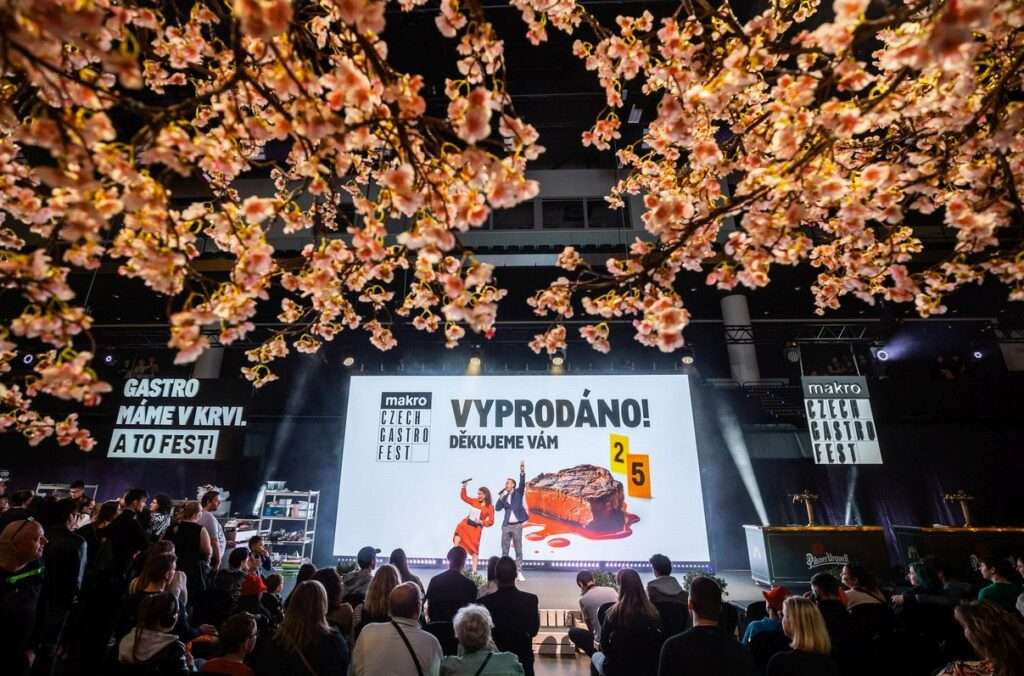 MAKRO Czech Gastro Fest 2025, Zdeněk Pohlreich, MAKRO FORUM, Mattoni Grand Drink Junior, Pilsner Urquell Master Bartender 2025