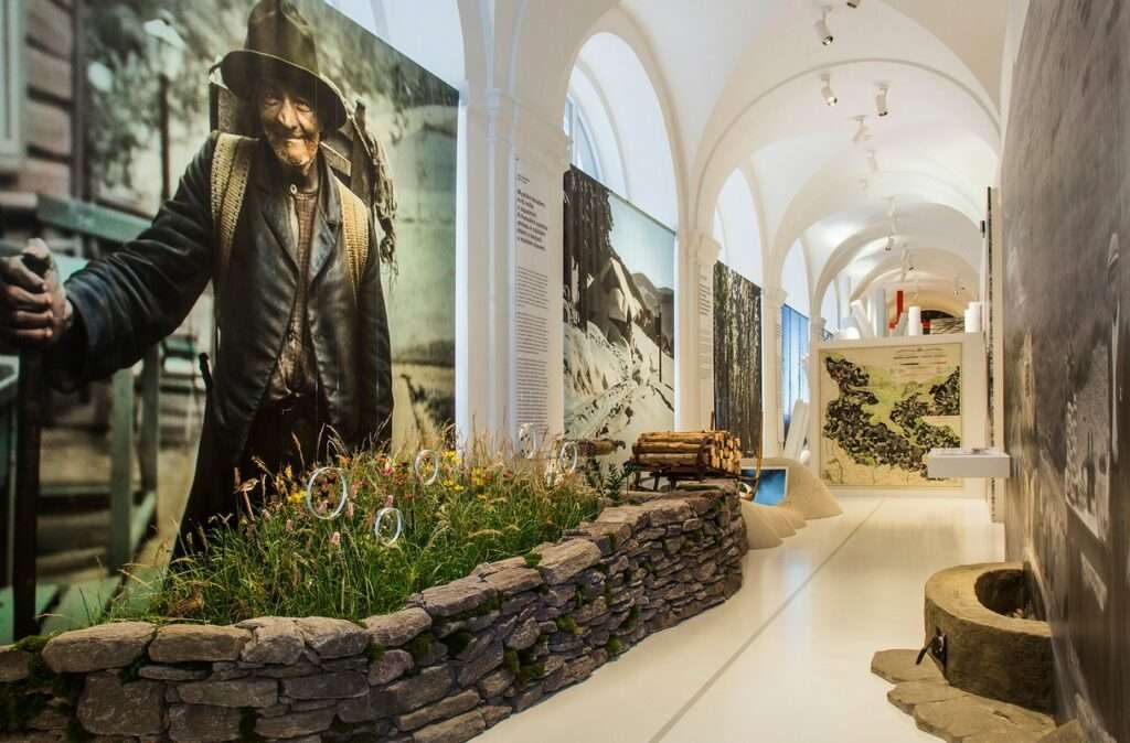 Vrchlabské Návštěvnické centrum Krkonošského národního parku, Muzeum Vrchlabí,