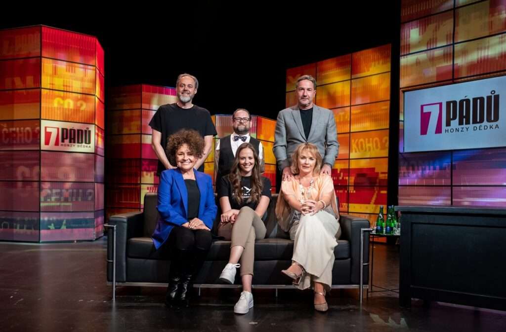 7 pádů Honzy Dědka, JITKA ZELENKOVÁ, BÁRA MUNZAROVÁ, MARTIN TRNAVSKÝ, MONIKA BENEŠOVÁ, MARTIN FRANC