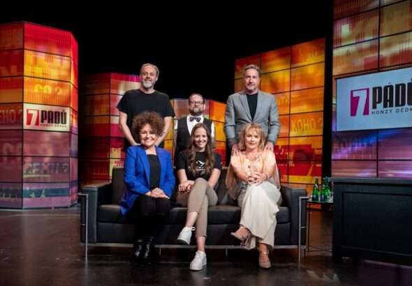 7 pádů Honzy Dědka, JITKA ZELENKOVÁ, BÁRA MUNZAROVÁ, MARTIN TRNAVSKÝ, MONIKA BENEŠOVÁ, MARTIN FRANC