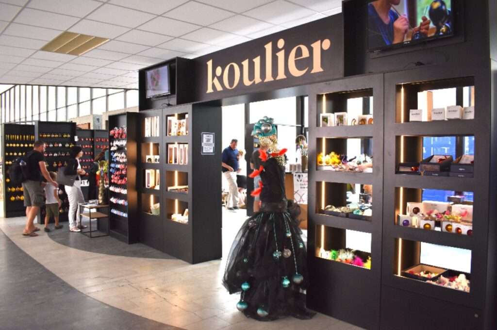 České sklárny, Thun, Kateřina Šrámková, Koulier