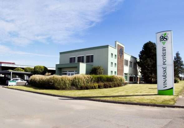 Bs vinařské potřeby, víno, vinařství