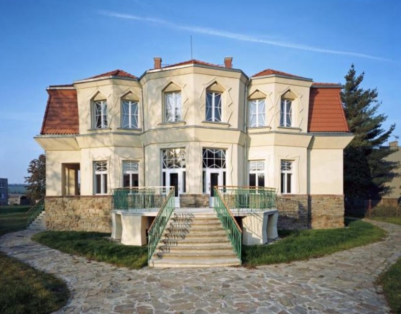Bauerova vila, kultura, Josef Gočár