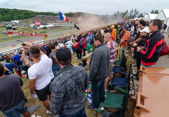 MotoGP, Masarykův okruh, auto, moto, GPtents, GProoms, Easy Camping