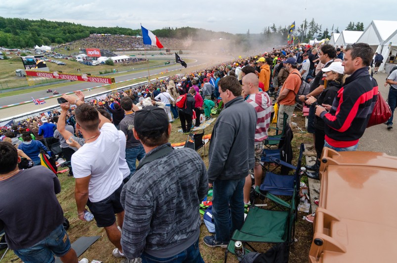 MotoGP, Masarykův okruh, auto, moto, GPtents, GProoms, Easy Camping