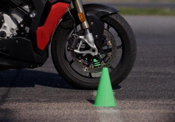 Učme se přežít, auto, moto,
