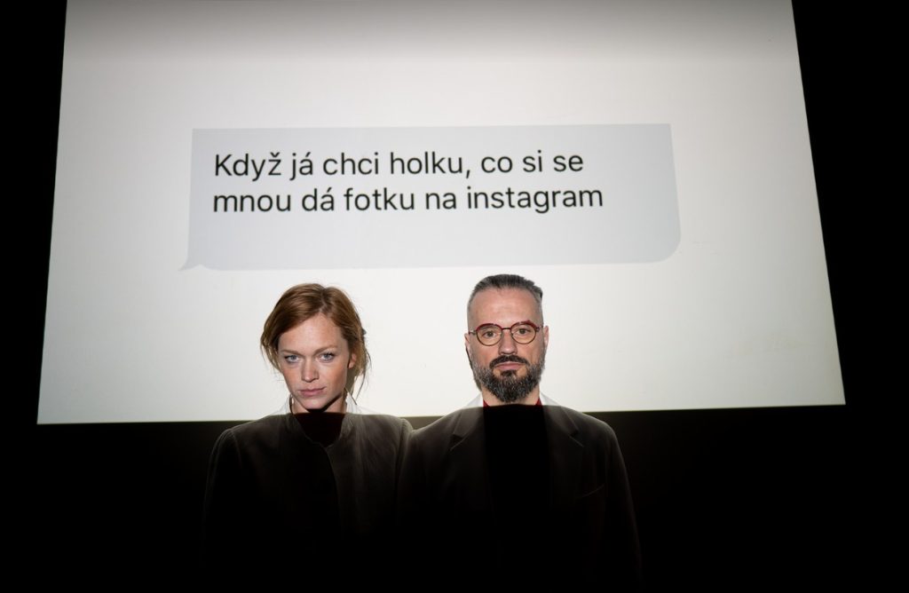 live s Ester a Honzou, Terapie sdílením