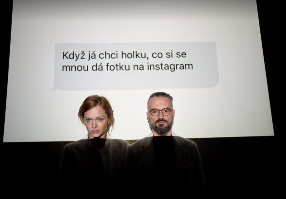 live s Ester a Honzou, Terapie sdílením